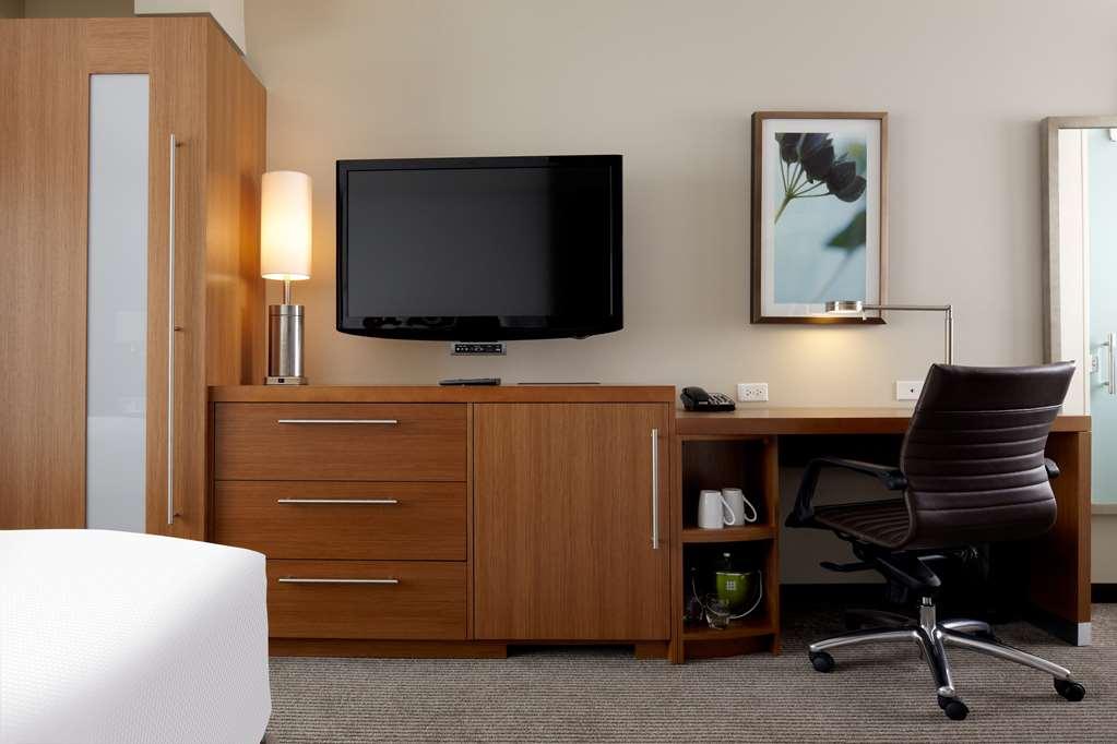 Hyatt House Indianapolis 费希尔斯 客房 照片